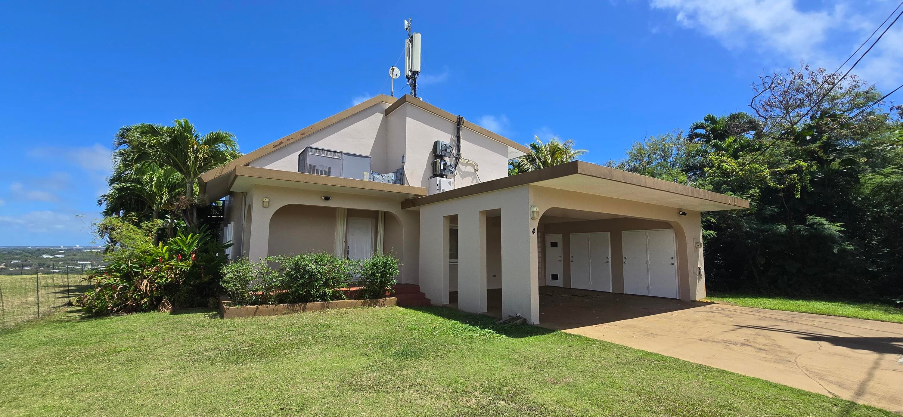 Front view 2
Preferred